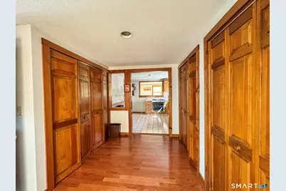 40 Saltonstall Place, East Haven, CT 06512 - Photo 14