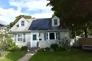 55 Glenbrook Ave, Hamden, CT 06514 - Photo 2