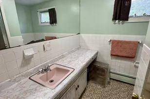 55 Glenbrook Ave, Hamden, CT 06514 - Photo 18