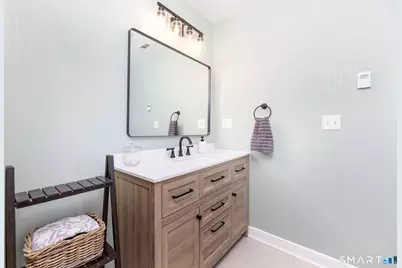 16 Dorrance Place, Hamden, CT 06518 - Photo 32