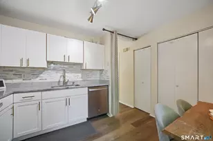 585 Park Rd, Waterbury, CT 06708 - Photo 6