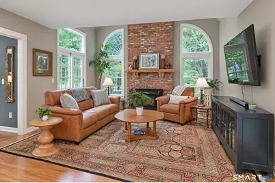 16 Winding Brook Road, Newtown, CT 06470 - Photo 8