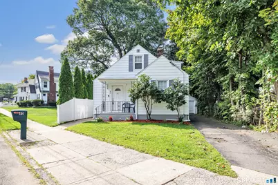 40 Highview Avenue, West Haven, CT 06516 - Photo 1