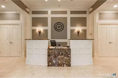 85 Memorial Road #201, West Hartford, CT 06107 - Photo 4