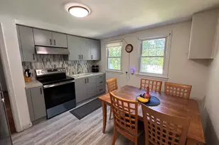 31 Damson Ln, Naugatuck, CT 06770 - Photo 2