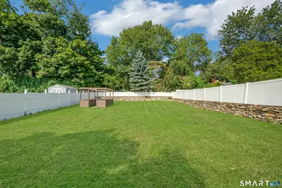 17 Thornhill Road, Greenwich, CT 06878 - Photo 18