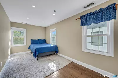17 Thornhill Road, Greenwich, CT 06878 - Photo 12