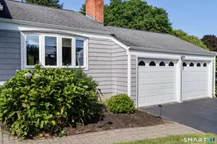 39 Clovercrest Rd, Wethersfield, CT 06109 - Photo 4