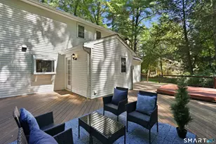 23 Berkshire Way, Simsbury, CT 06070 - Photo 32