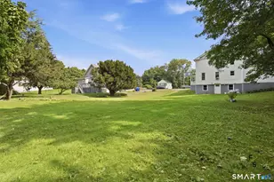 205 Forbes St, East Hartford, CT 06108 - Photo 36
