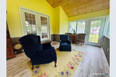 11 Frisbie Circle, Wolcott, CT 06716 - Photo 12
