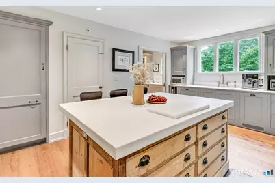 61 Clapboard Hill Road, Westport, CT 06880 - Photo 14