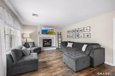 15 Hillside Lane, Colchester, CT 06415 - Photo 2