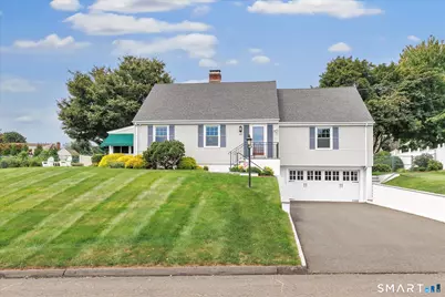 321 Bridgeview Place, Stratford, CT 06614 - Photo 2