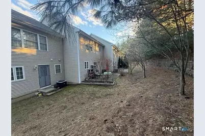 2720 State Street #15, Hamden, CT 06517 - Photo 8