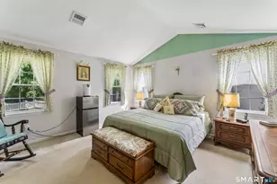 5 Pequot Ct, Monroe, CT 06468 - Photo 20