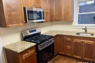 77 Wooster St, Bethel, CT 06801 - Photo 10