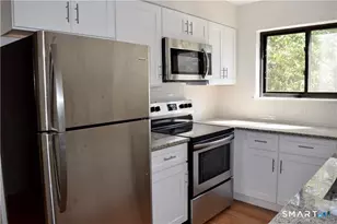 157 Kennedy Dr, Bridgeport, CT 06605 - Photo 1