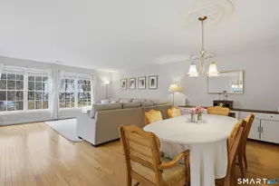 74 Perry St, Putnam, CT 06260 - Photo 6