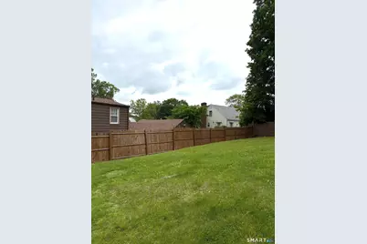 19 Goodwin Street, Manchester, CT 06040 - Photo 20