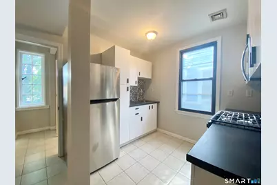12 Bishop Street, New Haven, CT 06511 - Photo 2