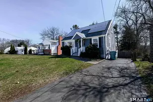 709 Pine Rock Ave, Hamden, CT 06514 - Photo 2