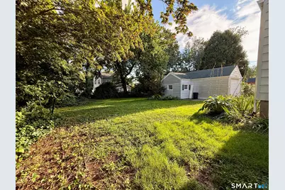33 Marcroft Street, Stratford, CT 06614 - Photo 40