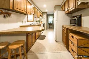 40 Matthews St, Bristol, CT 06010 - Photo 8