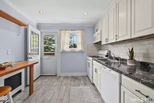 28 Courtland Ave, Stamford, CT 06902 - Photo 16