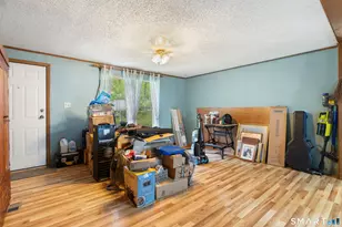 17 Evergreen Park, Clinton, CT 06413 - Photo 2