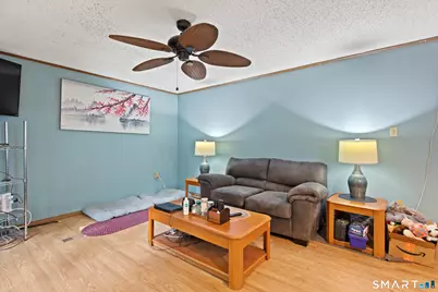 17 Evergreen Park, Clinton, CT 06413 - Photo 8