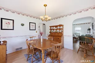155 Baker St, Bridgeport, CT 06606 - Photo 18