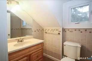 12 Wood Creek Rd, New Fairfield, CT 06812 - Photo 10