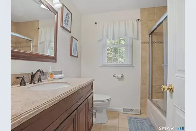 40 Candlewood Road, Stratford, CT 06614 - Photo 24