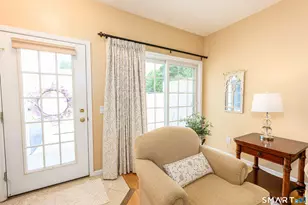 97 Southwick Ct, Cheshire, CT 06410 - Photo 6