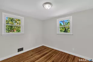 1638 Main St, South Windsor, CT 06074 - Photo 32
