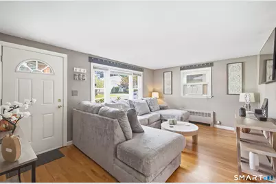 19 Marion Street, Hartford, CT 06106 - Photo 2