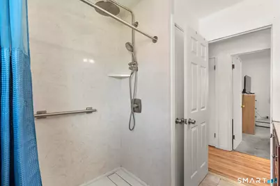 752 East Broadway, Milford, CT 06460 - Photo 16