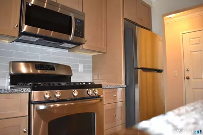 24 Teresa Place #24, Bridgeport, CT 06606 - Photo 6