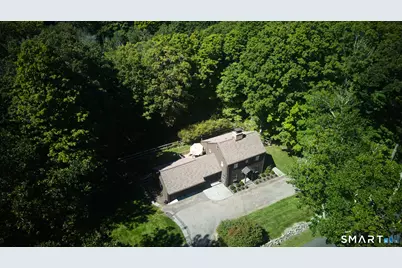 451 Newtown Turnpike, Redding, CT 06896 - Photo 1