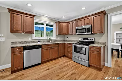 39 Bear Mountain Road, New Fairfield, CT 06812 - Photo 12