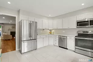 9 Lambert Cmn, Wilton, CT 06897 - Photo 6
