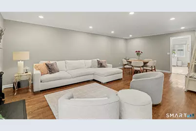 9 Lambert Common #9, Wilton, CT 06897 - Photo 4