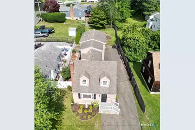 428 Welchs Point Road, Milford, CT 06460 - Photo 2