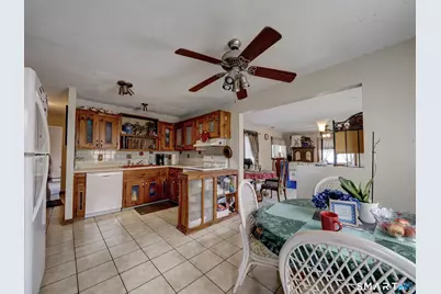 1754 Main Street, East Hartford, CT 06108 - Photo 10