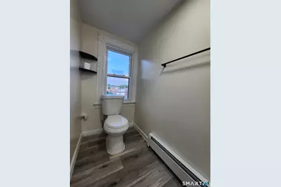 16-18 Heath Street #3, Hartford, CT 06106 - Photo 4