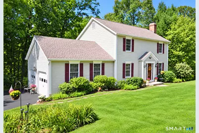 14 Heather Court, New Milford, CT 06776 - Photo 1