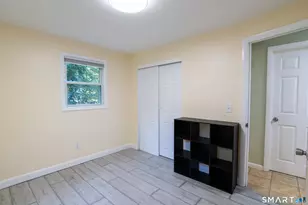27 New York Rd, Montville, CT 06370 - Photo 16