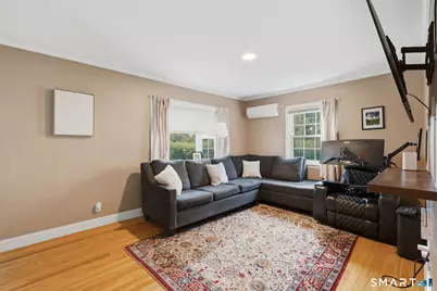 17 Carol Drive, Manchester, CT 06040 - Photo 4