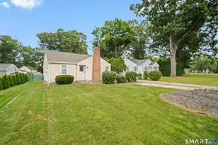 16 S Rd, Enfield, CT 06082 - Photo 1